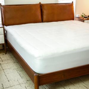 Flash Furniture King Size Hypoallergenic Mattress Pad Quilted Fitted Mattress Cover Cotton Top Stretches up to 21 Inches Deep
